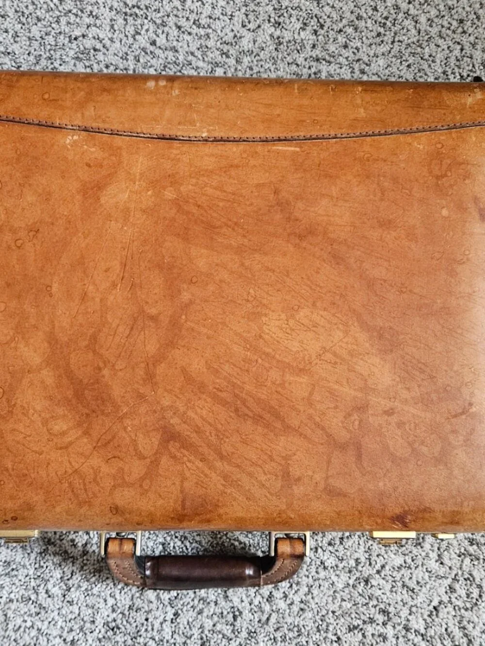 VINTAGE 1970s RENWICK DISTRESSED CANADIAN CARIBOU LEATHER BRIEFCASE {#91-4}